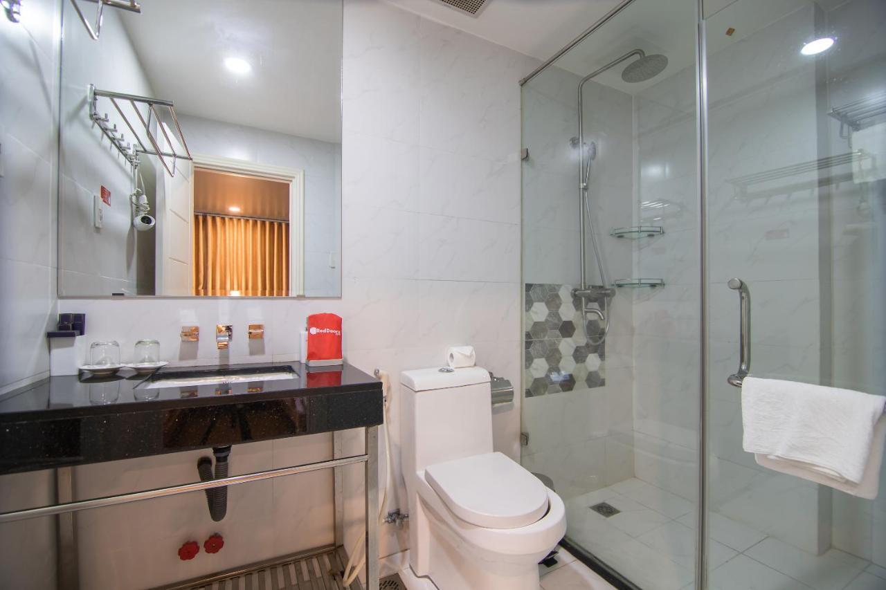 Reddoorz Plus Near Secc Thành Pho Ho Chí Minh Esterno foto